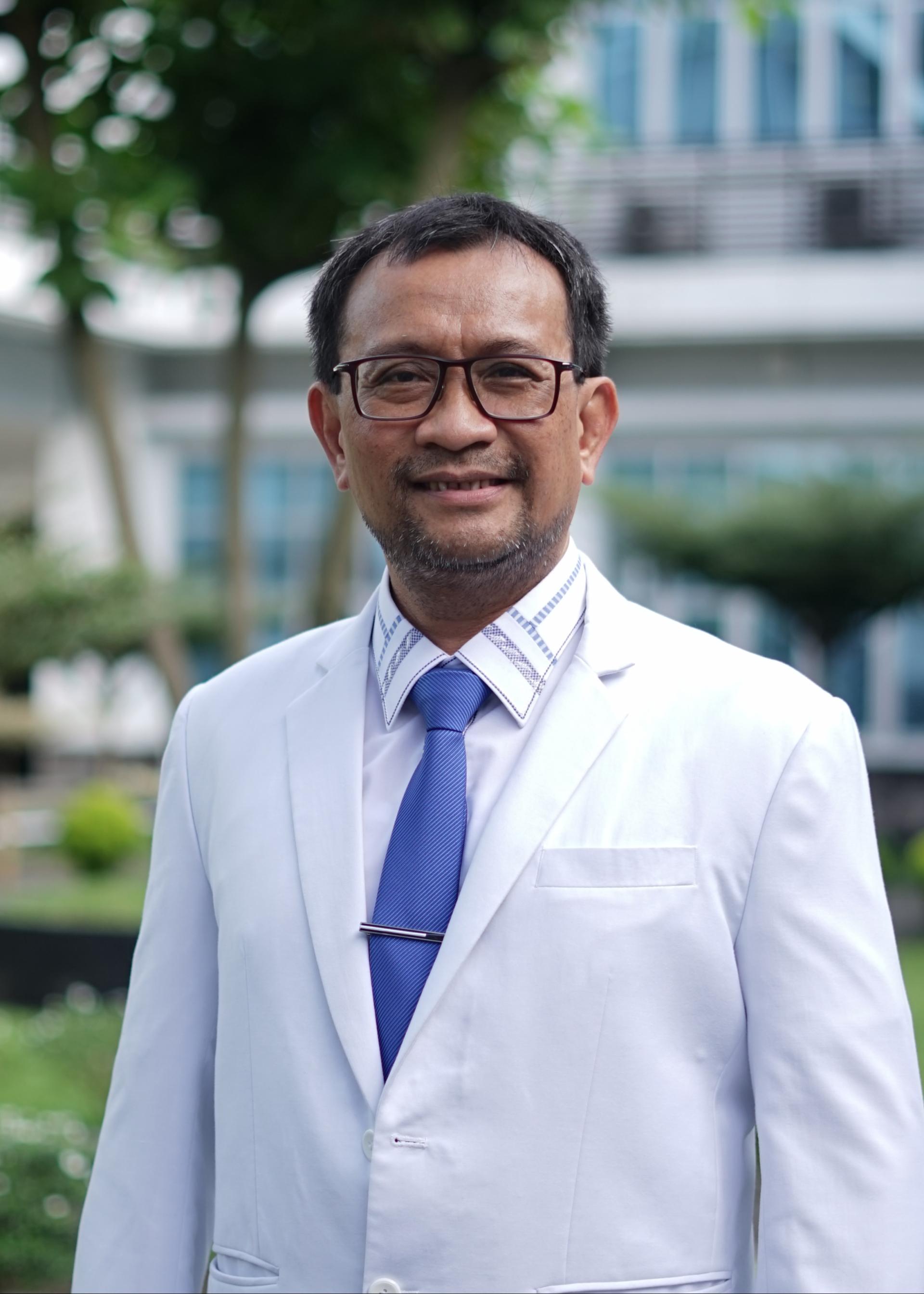 dr. Denny Rifsal Siregar, Sp.B, Subsp.Onk(K), M.Kes